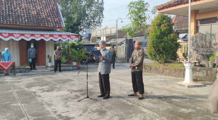 Upacara Pengibaran Bendera Memperingati Hut Ri Ke 78 Kecamatan Pedan