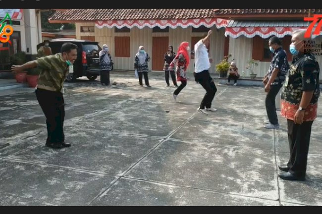 Semarak HUT RI Ke-77 Dimeriahkan Dengan Lomba Antar Pegawai di Kecamatan Pedan