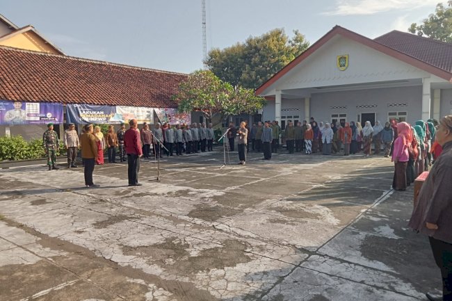 Upacara Memperingati Hari Kartini Tahun 2024 di Kecamatan Pedan