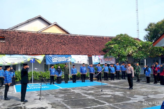 Upacara Peringatan Hari Pahlawan Di Kecamatan Pedan Dengan Tema Teladani Pahlawanmu  Cintai Negerimu  