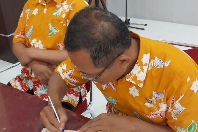 Kecamatan Pedan melaksanakan penandatanganan Pakta Integritas tahun 2025