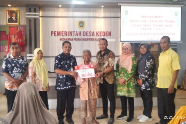 PESAN CAMAT PADA PENERIMA BLT DD  DESA KEDEN PEDAN