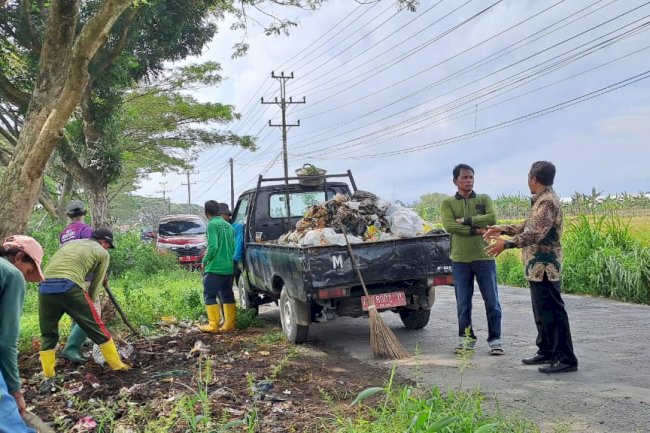 WUJUDKAN PEDAN YANG BERSIH SEHAT CAMAT GENCARKAN MONEV KEBERSIHAN SAMPAH LIAR