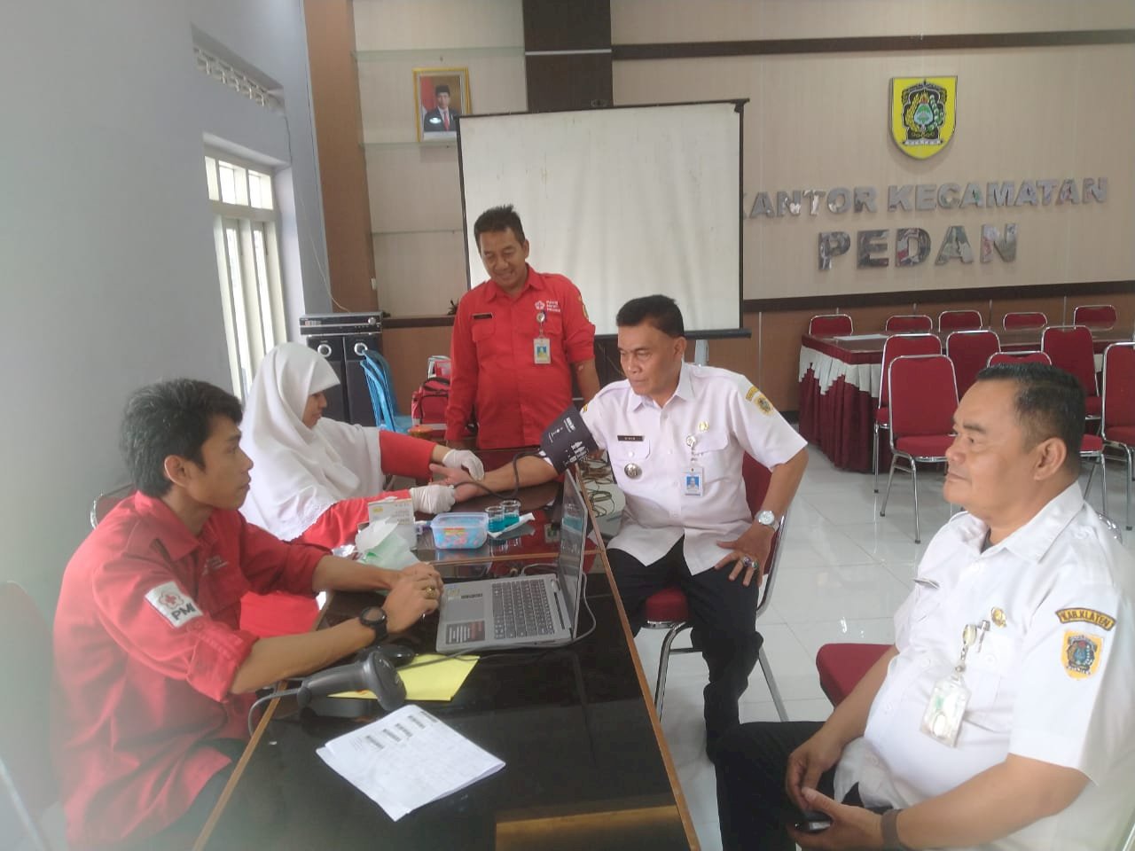 Pelaksanaan kegiatan aksi donor darah PMi Kabupaten Klaten Kecamatan Pedan 