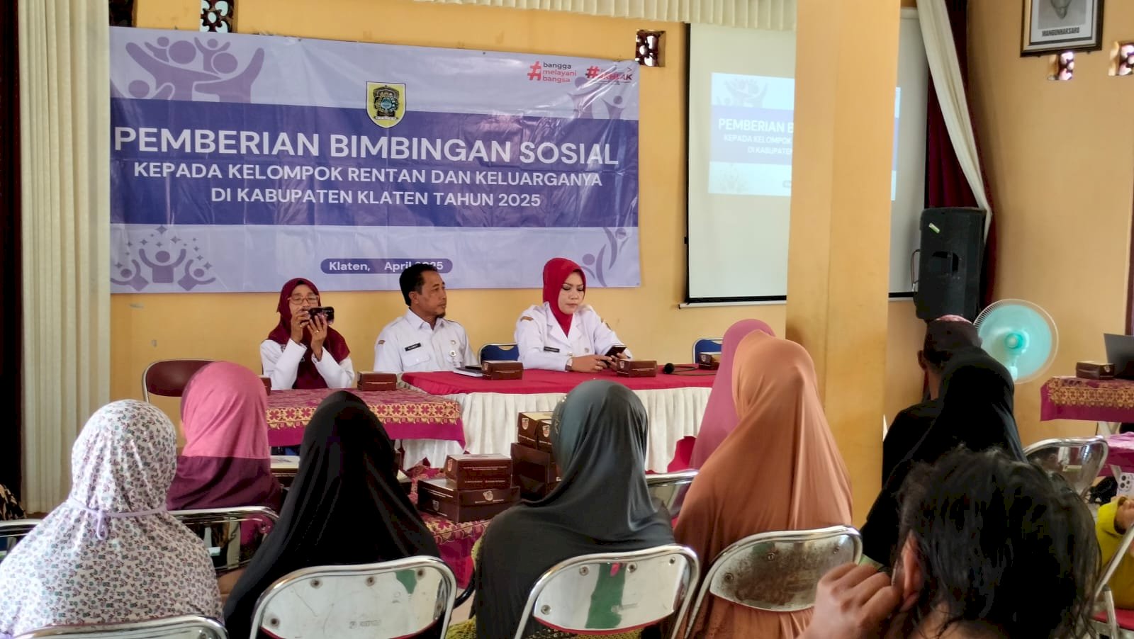 BIMBINGAN SOSIAL BAGI KELUARGA  RENTAN DAN LANSIA KECAMATAN PEDAN