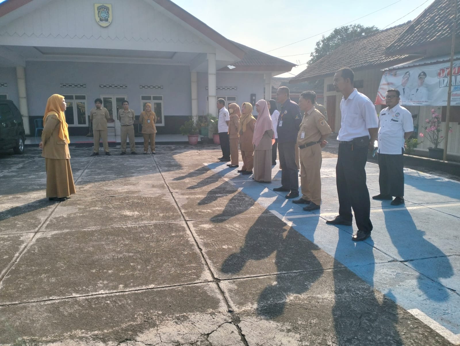 APEL PAGI KECAMATAN PEDAN  MENINGKATKAN DISIPLIN DAN LAYANAN MASYARAKAT