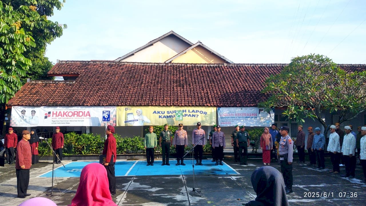 Kecamatan Pedan Melaksanakan Upacara Peringatan Hari Lahir Pancasila 