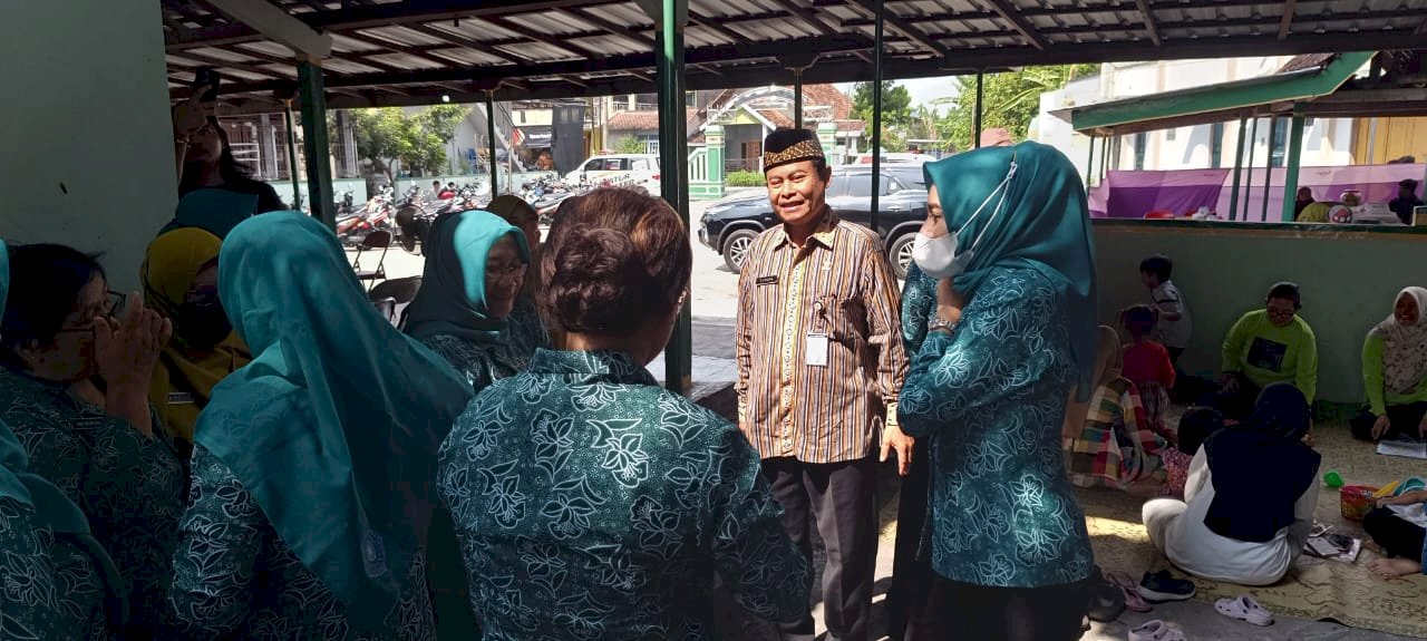 Posyandu Desa Keden menerima kunjungan Tim posyandu Kabupoaten 
