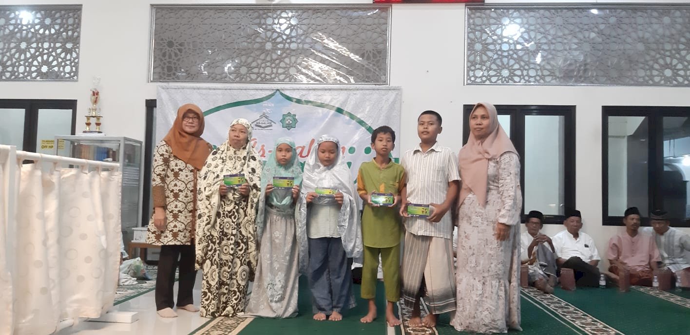 Forkopimcam Kecamatan Pedan adakan Tarling (Tarawih Keliling)