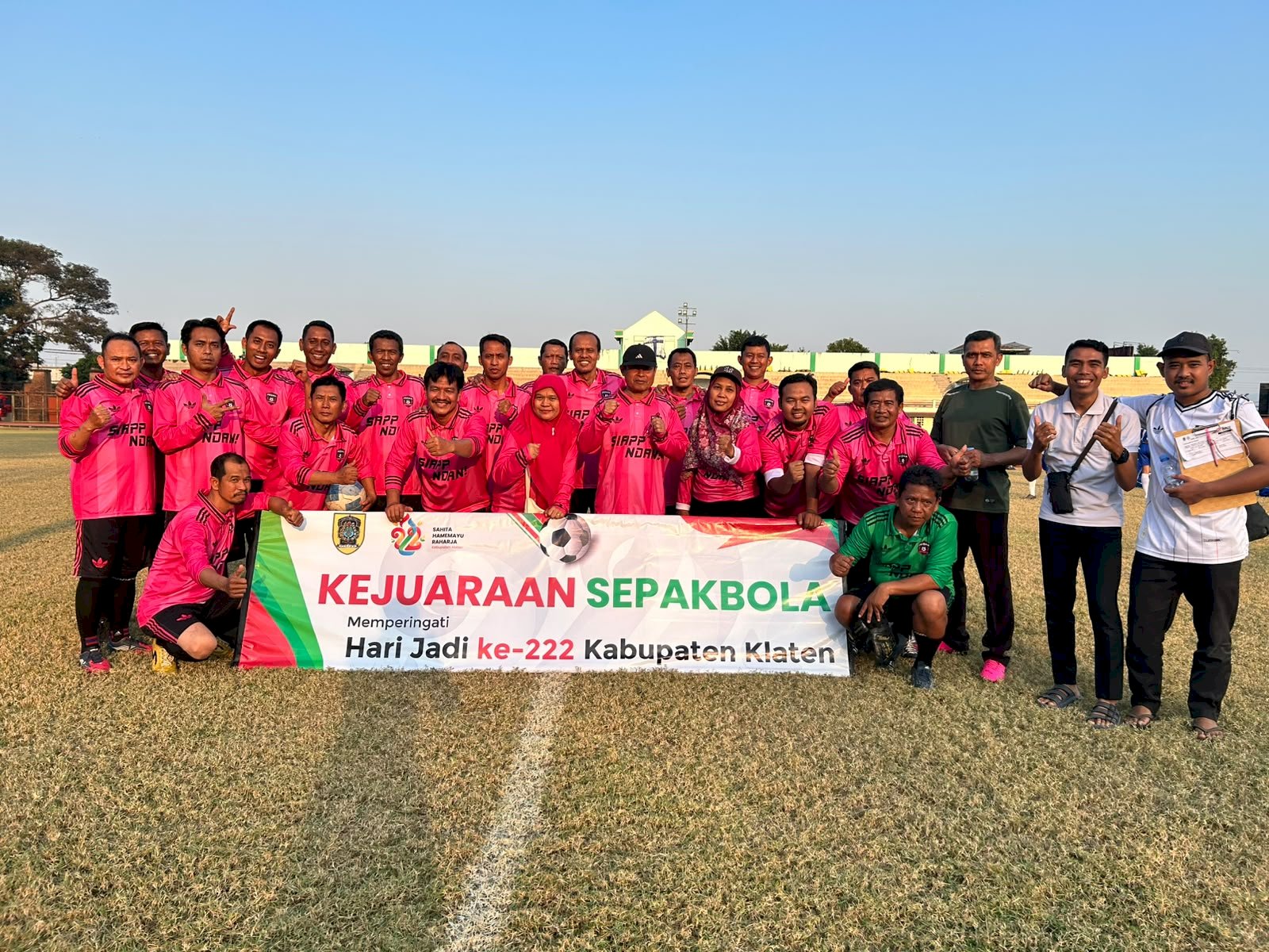 Kecamatan Pedan Mengikuti Turnamen pertandingan Sepak Bola ASN Di Kabupaten Klaten